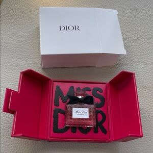 Dior Miss Dior Essence travel size sampels